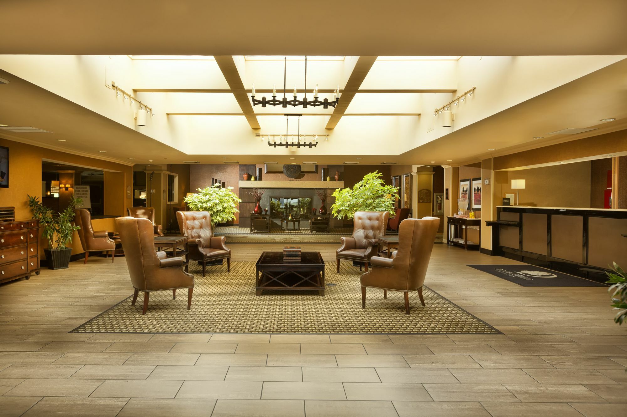 华盛顿 Doubletree By Hilton Pittsburgh - Meadow Lands酒店 外观 照片